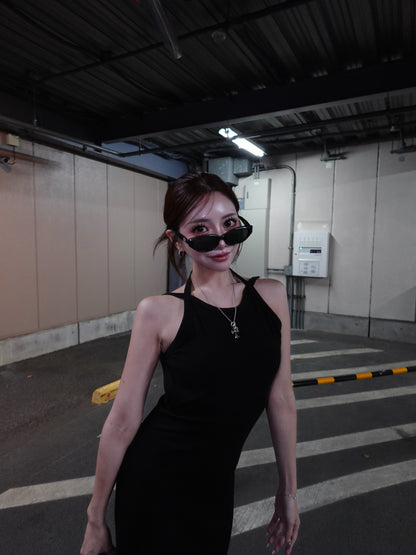 BACK OPEN スリットラメワンピース