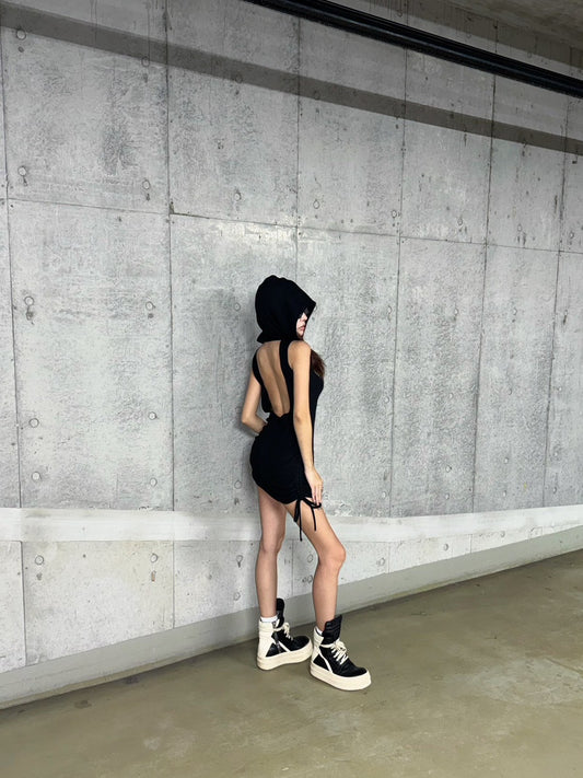 BACK OPEN sleeveless hoodie BLACK